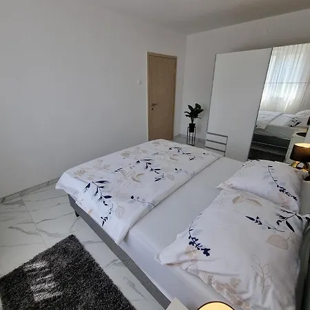 Ferienwohnung Fur 4 Personen Ca 60 Qm In Crikvenica, Kvarner Bucht Und Umgebung Appartamento Crikvenica