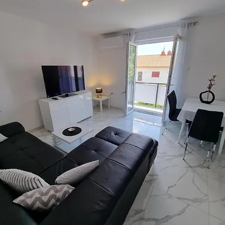 Ferienwohnung Fur 4 Personen Ca 60 Qm In Crikvenica, Kvarner Bucht Und Umgebung *